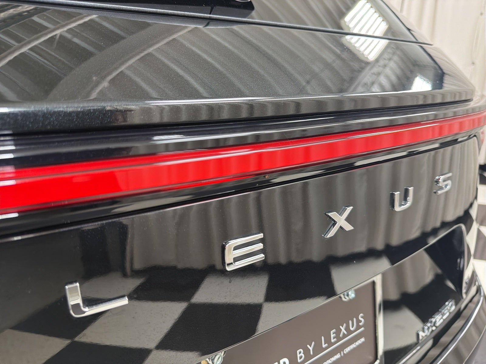 2024 Lexus NX 250 Base