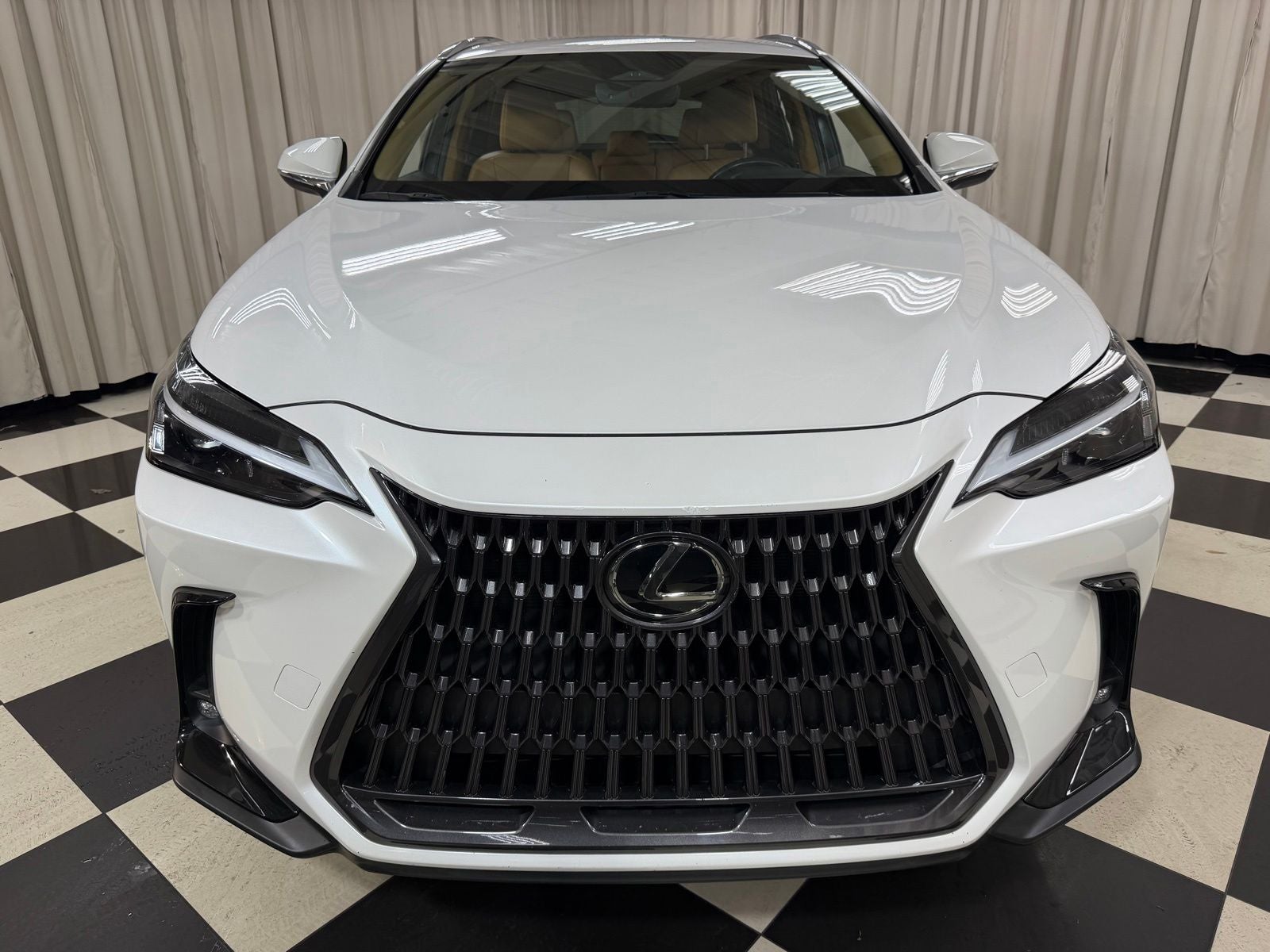 2022 Lexus NX 350h Base