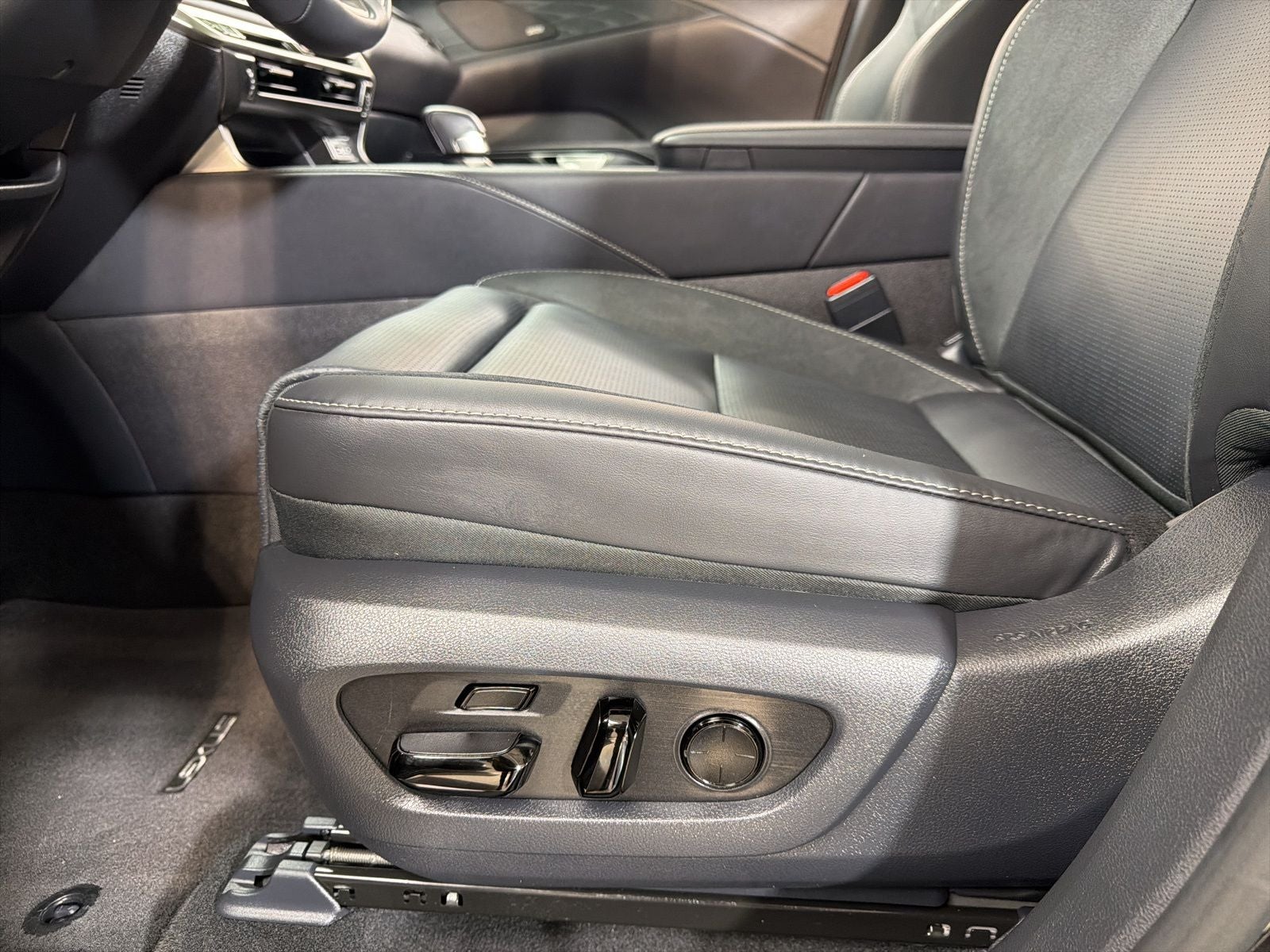 2025 Lexus RX 350 Luxury