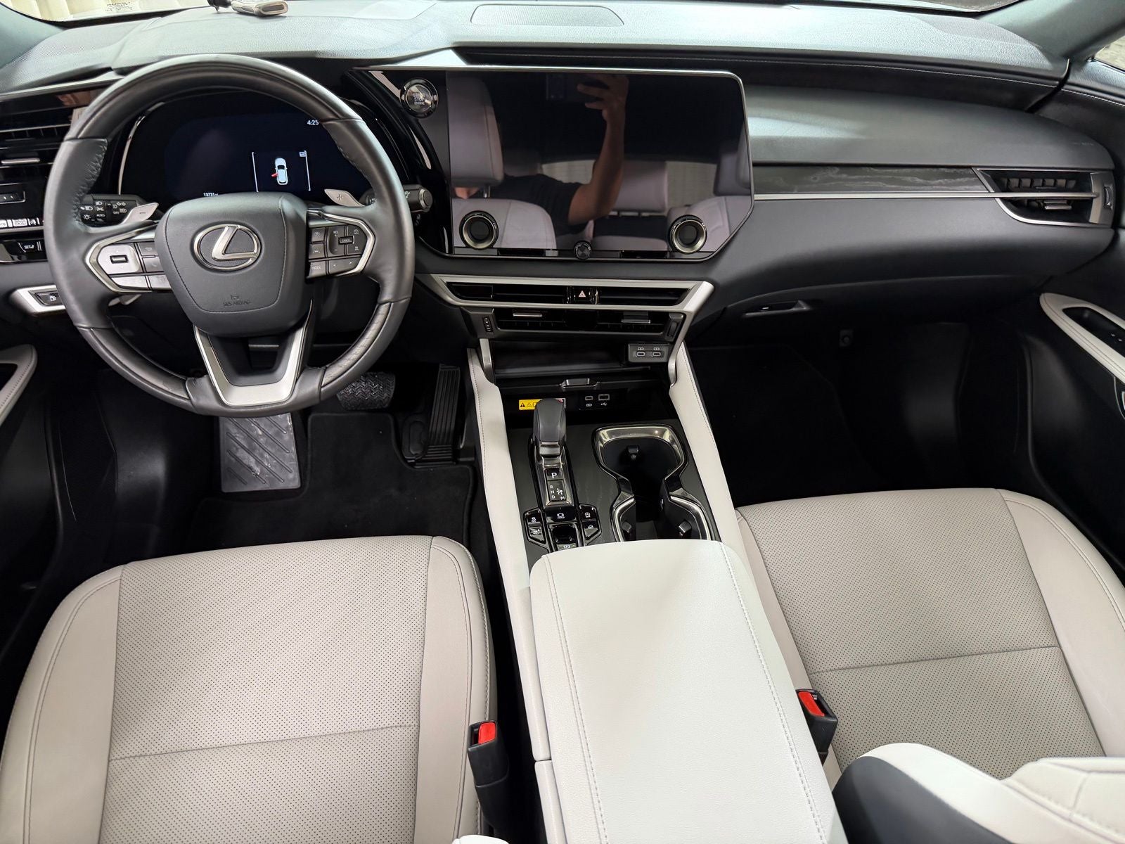2025 Lexus RX 350 Premium