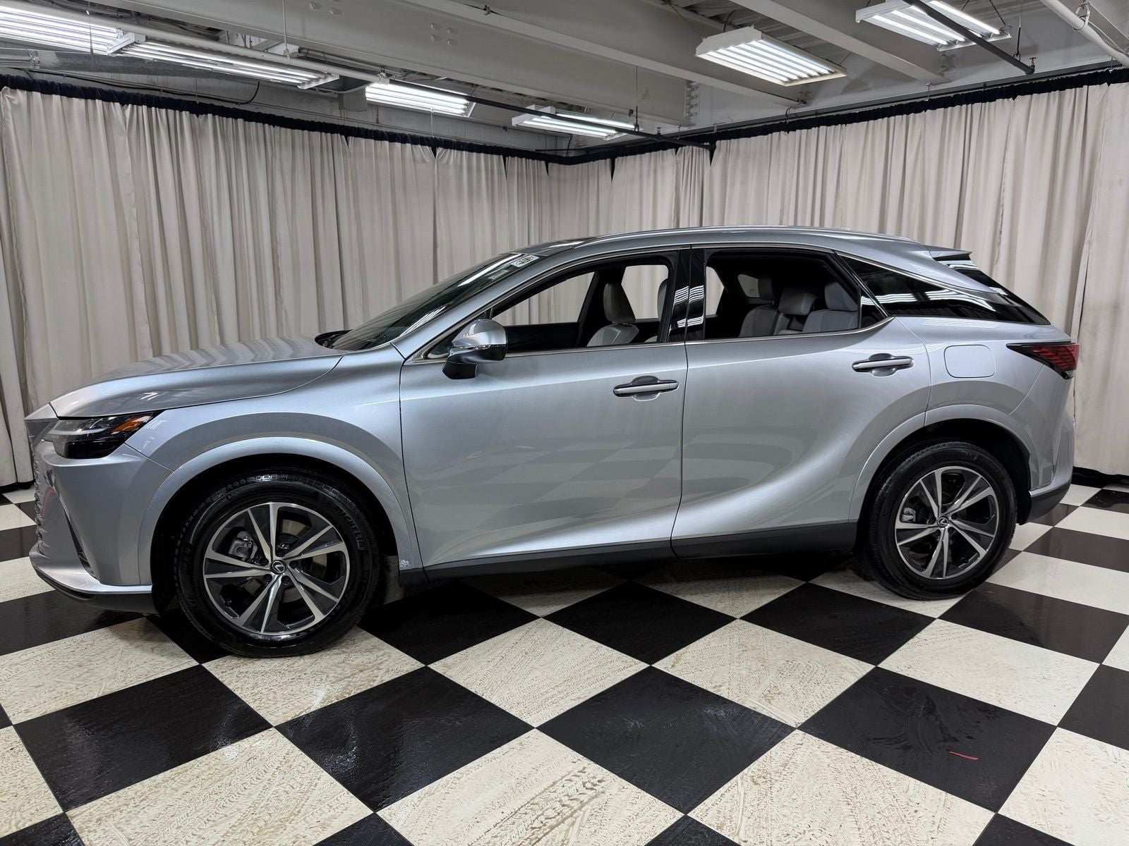 2025 Lexus RX 350 Premium