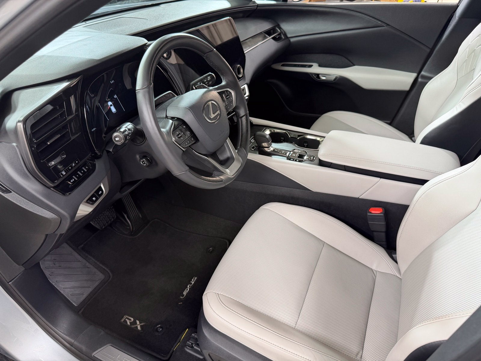 2025 Lexus RX 350h Premium