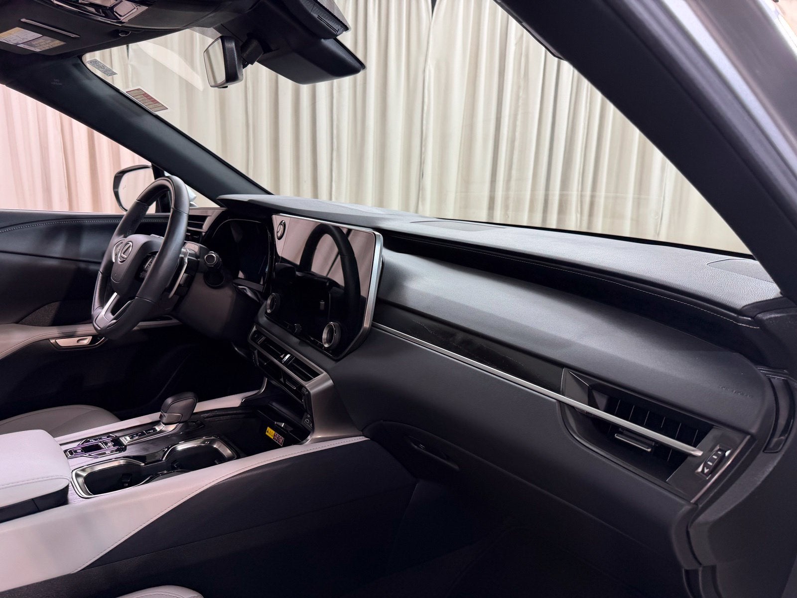 2025 Lexus RX 350h Premium