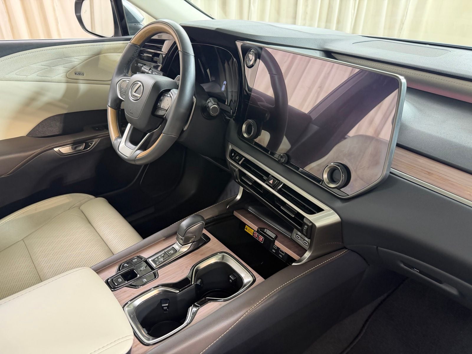 2024 Lexus RX 350h Luxury