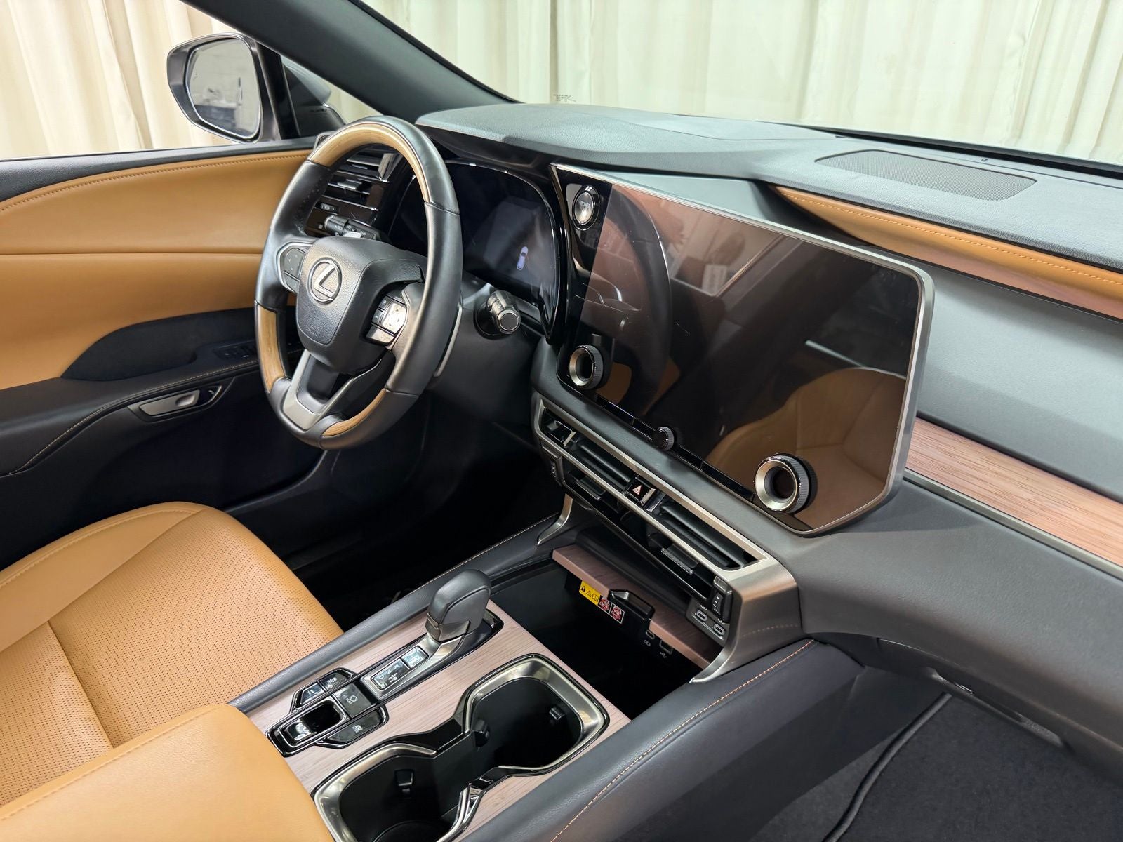 2024 Lexus RX 350h Premium Plus