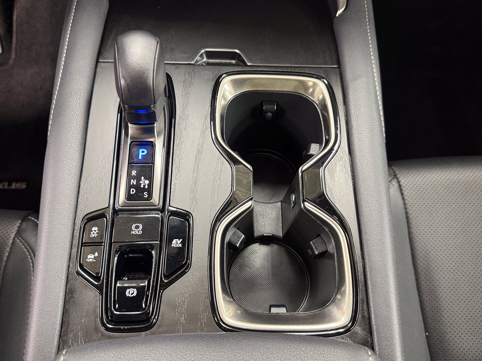 2025 Lexus RX 350h Premium