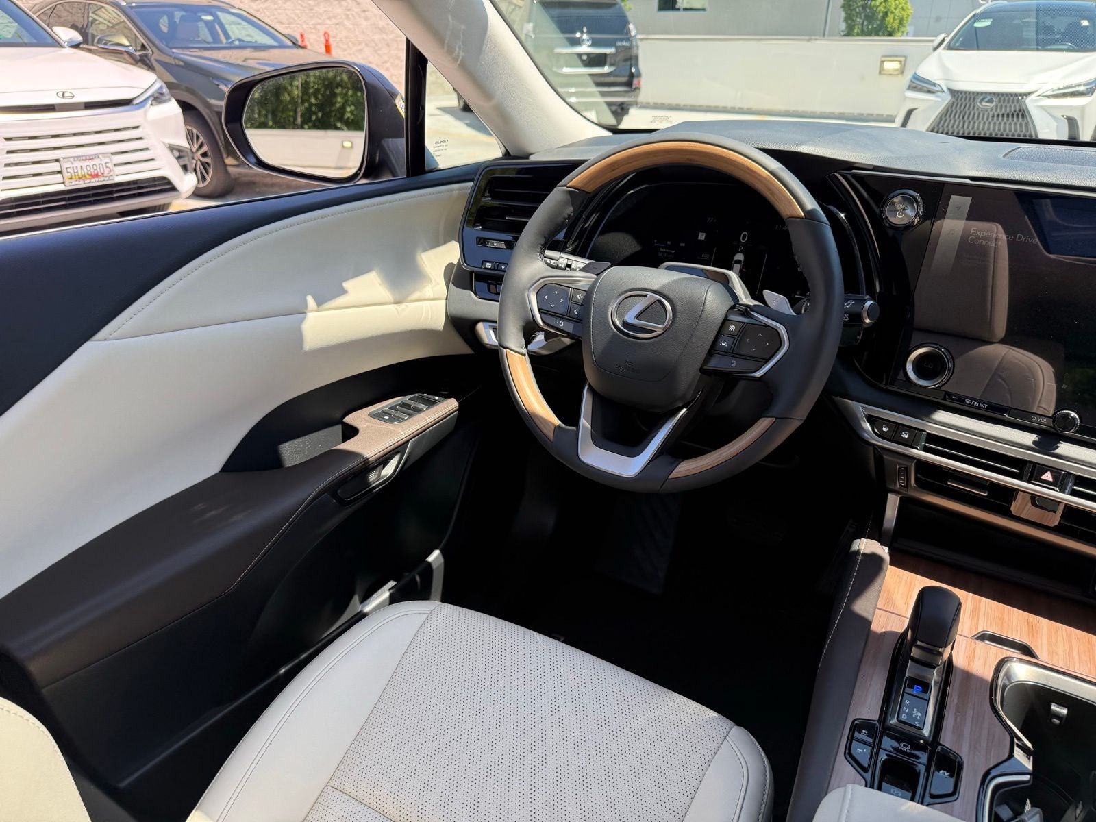 2026 Lexus RX 350h Premium+