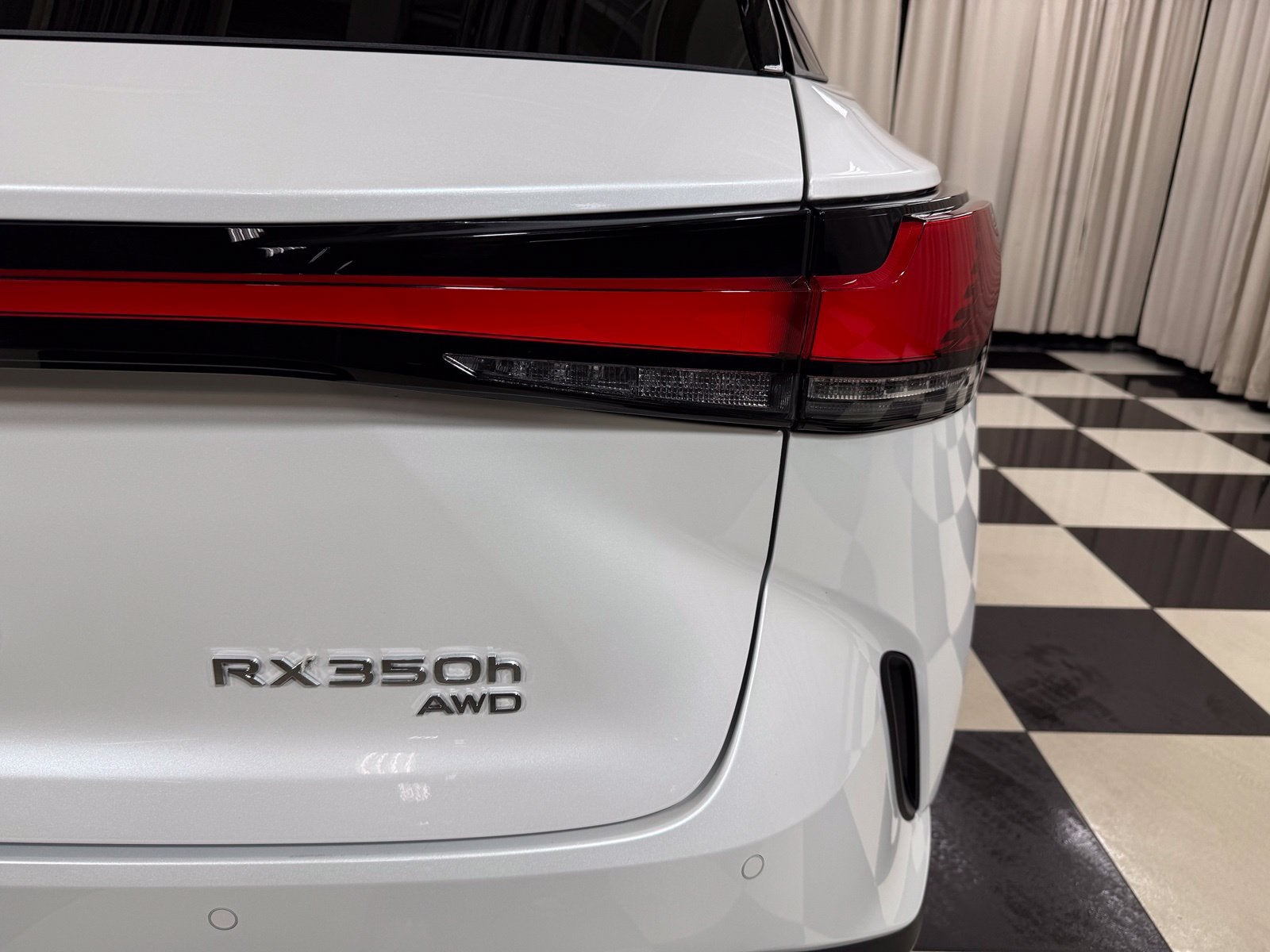 2026 Lexus RX 350h Premium+