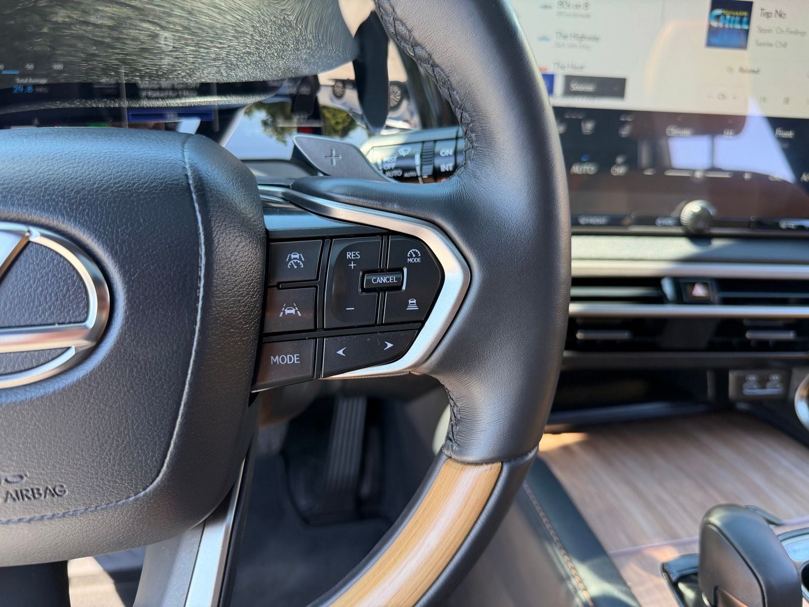 2025 Lexus RX 350h Premium