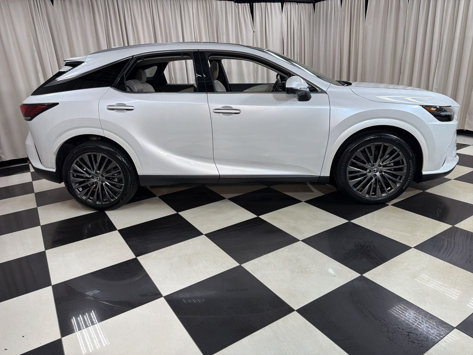 2024 Lexus RX 350h Luxury