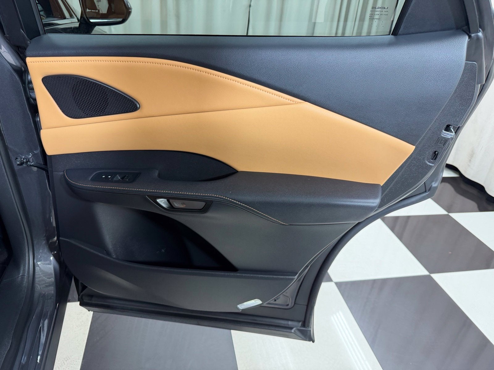 2025 Lexus RX 350h Premium