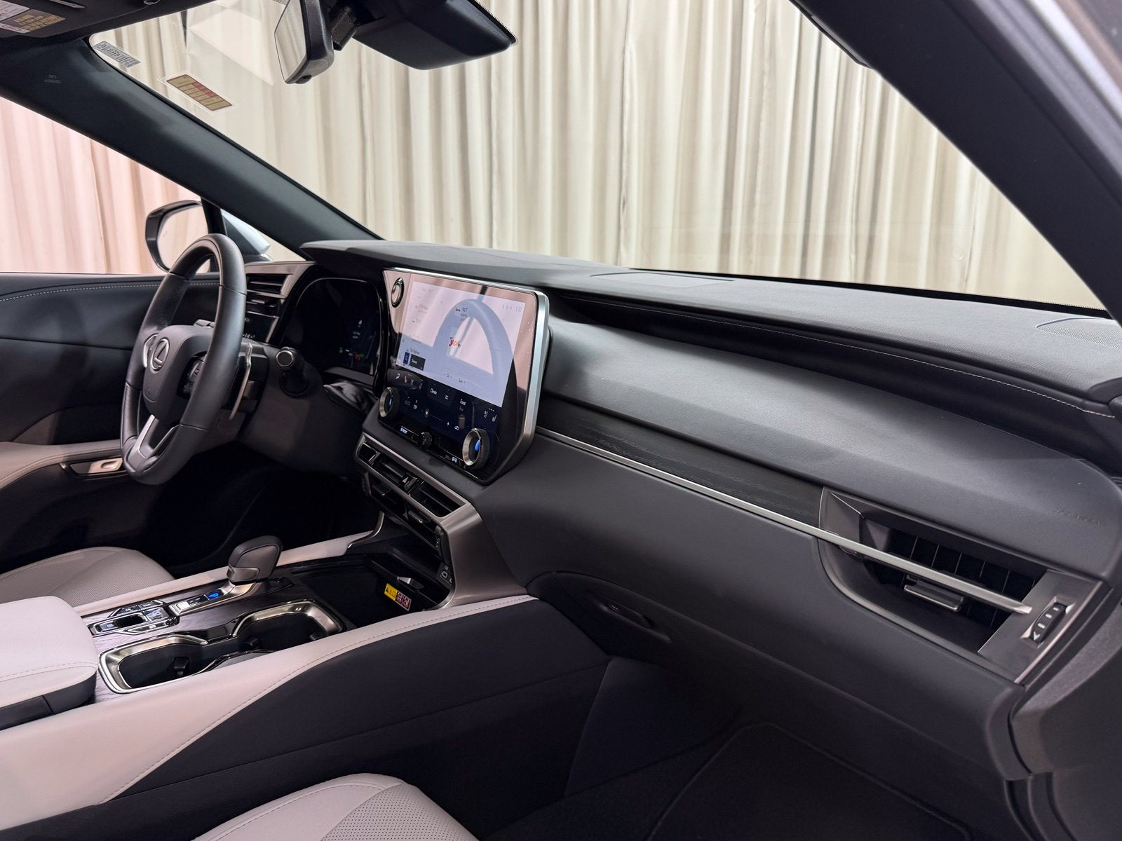 2025 Lexus RX 350h Premium