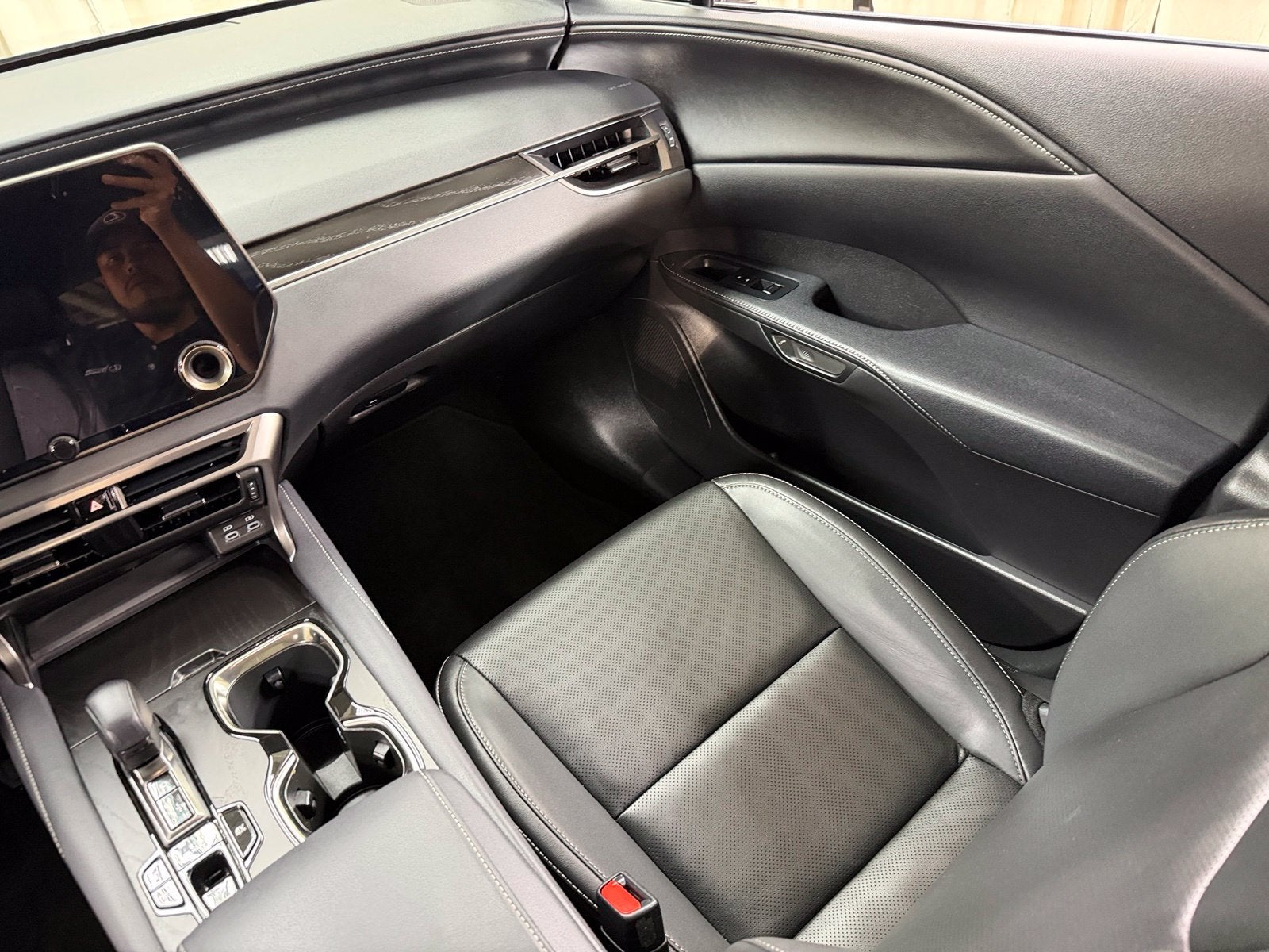 2026 Lexus RX 350h Premium