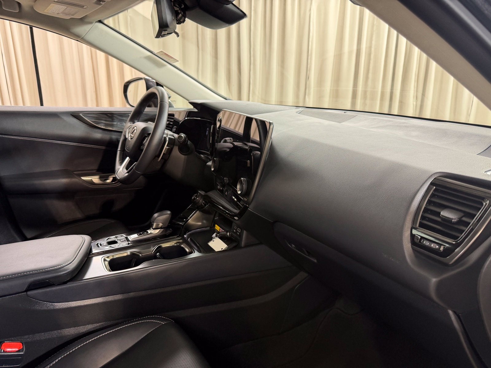 2025 Lexus NX 350 Premium