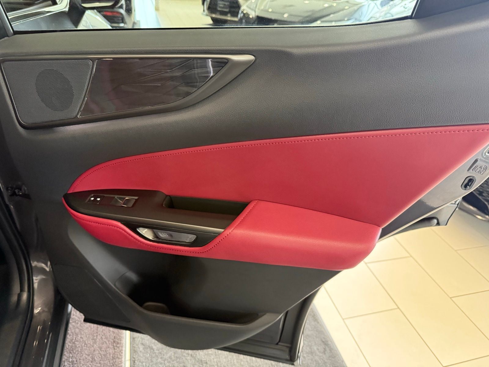 2025 Lexus NX 350 Premium