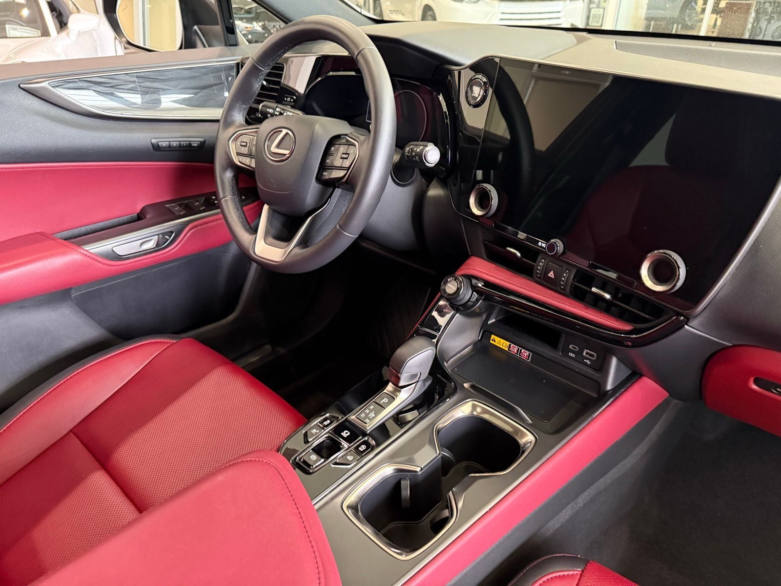 2025 Lexus NX 350 Premium