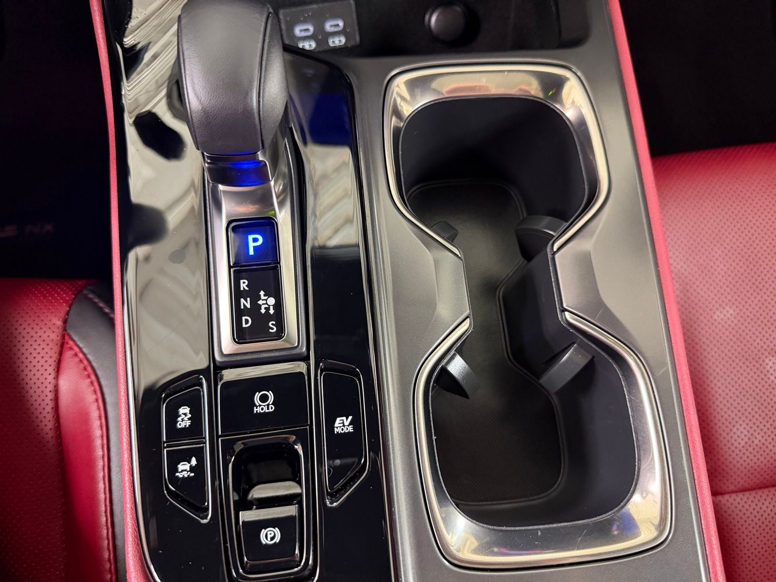 2025 Lexus NX 350h Premium