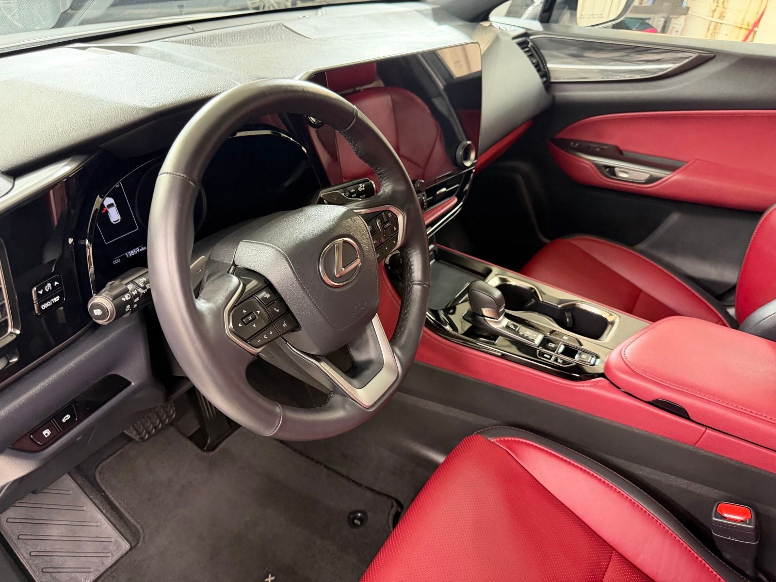 2025 Lexus NX 350h Premium