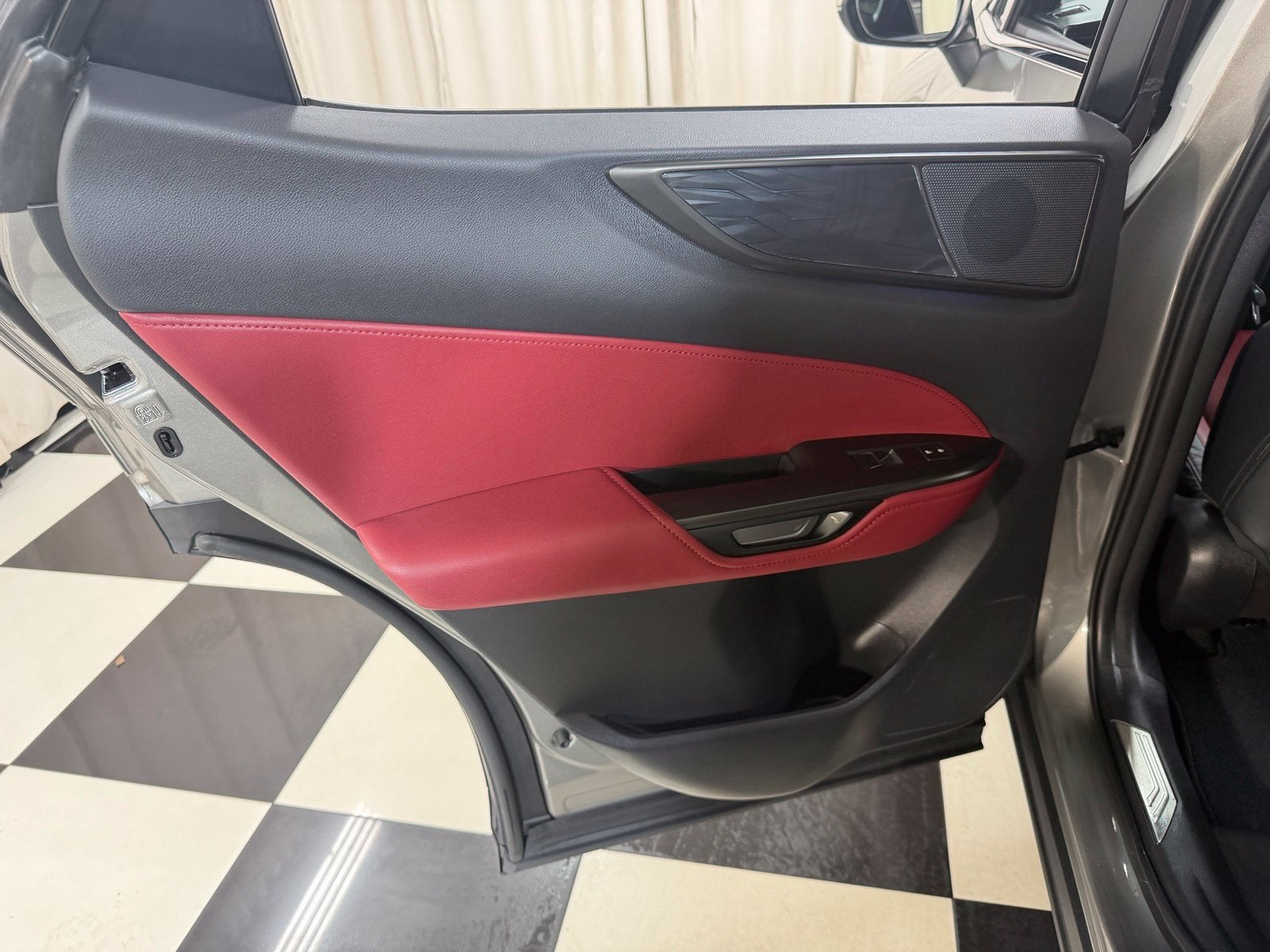 2024 Lexus NX 350h Premium