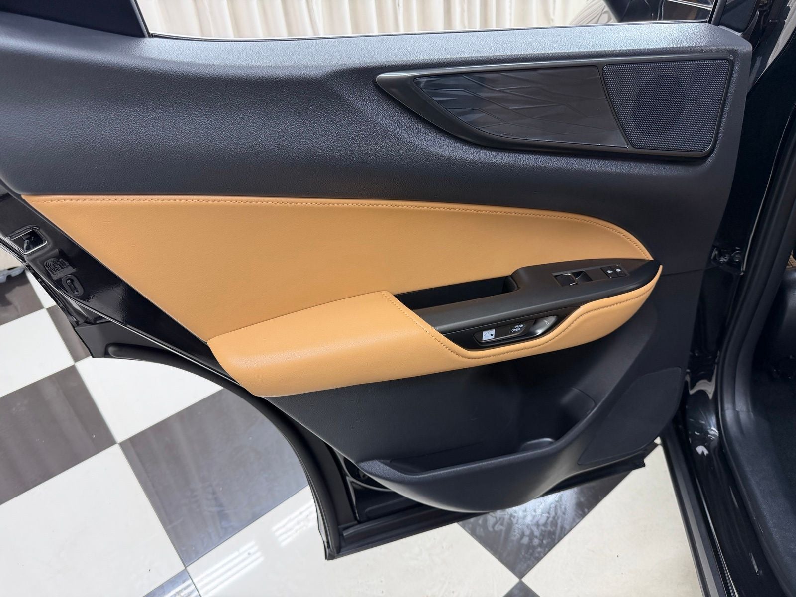2024 Lexus NX 350h Premium