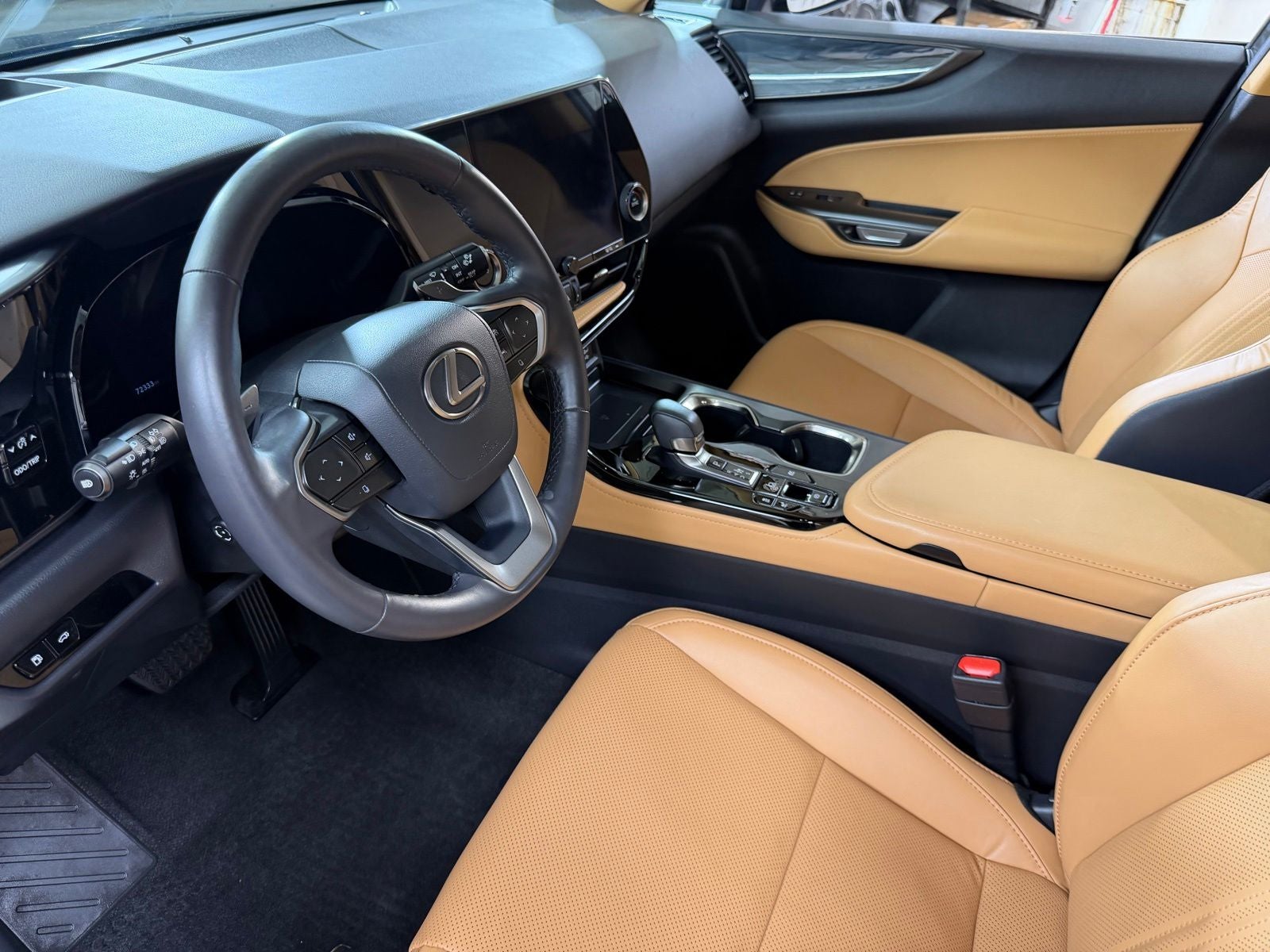 2023 Lexus NX 350h Premium