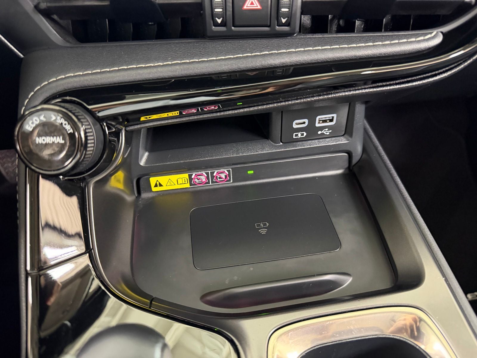 2023 Lexus NX 350h Premium