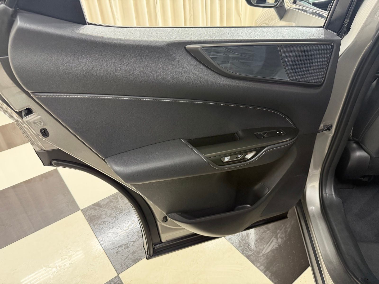 2023 Lexus NX 350h Premium