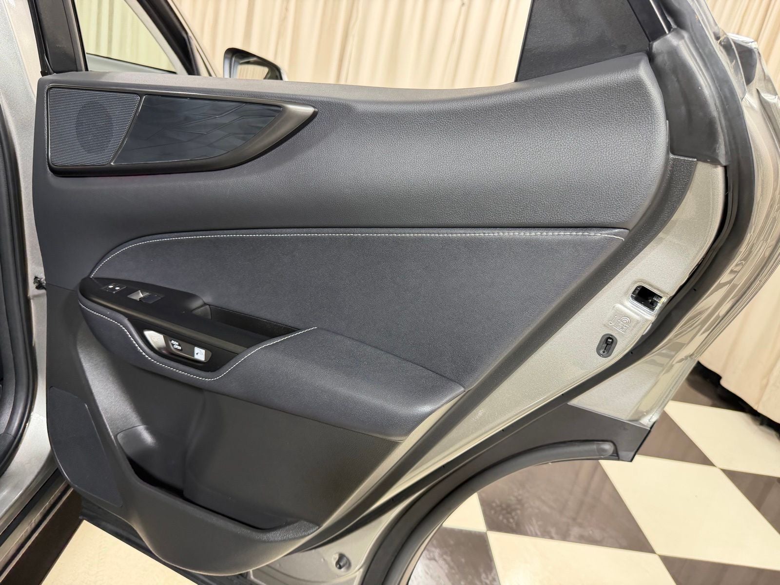 2023 Lexus NX 350h Premium
