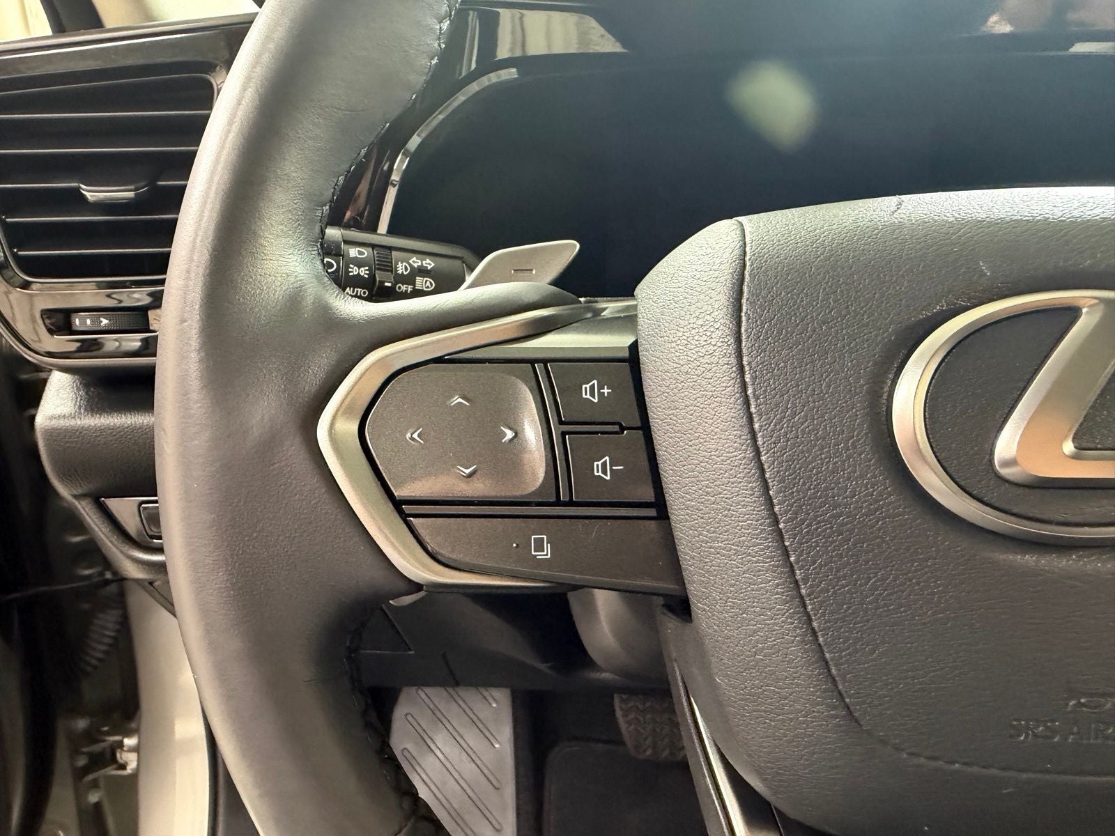 2023 Lexus NX 350h Premium