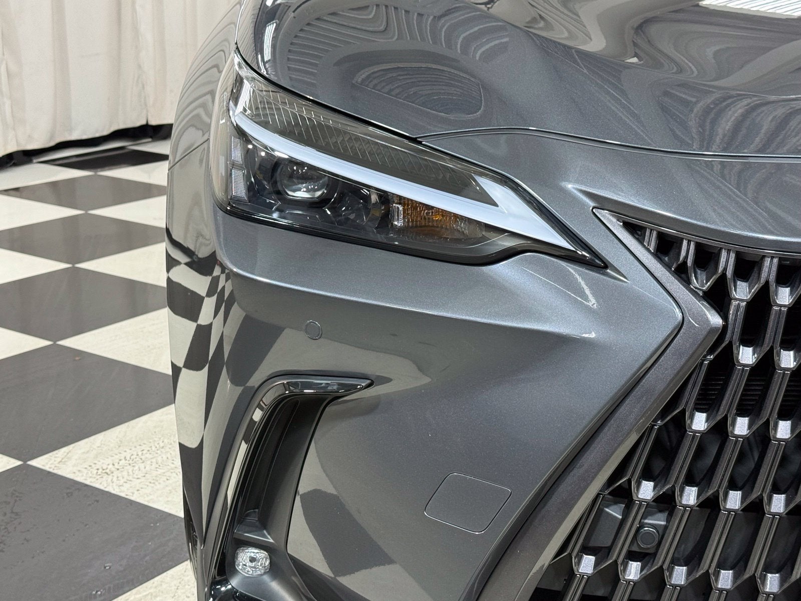 2026 Lexus NX 350h Premium