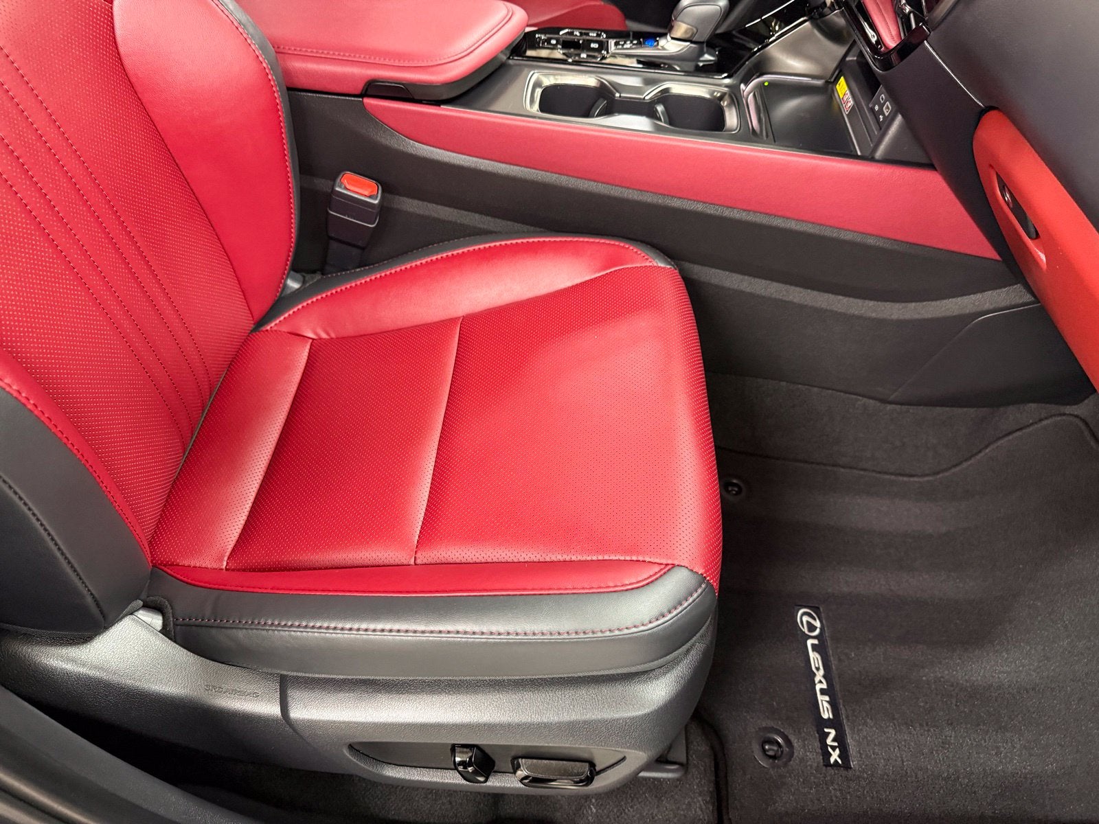 2026 Lexus NX 350h Premium