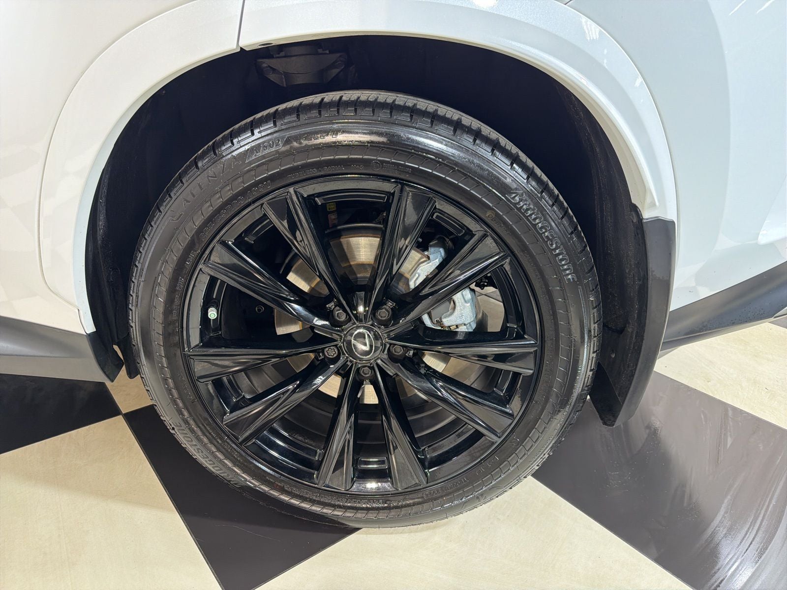 2025 Lexus NX 350 F SPORT Handling