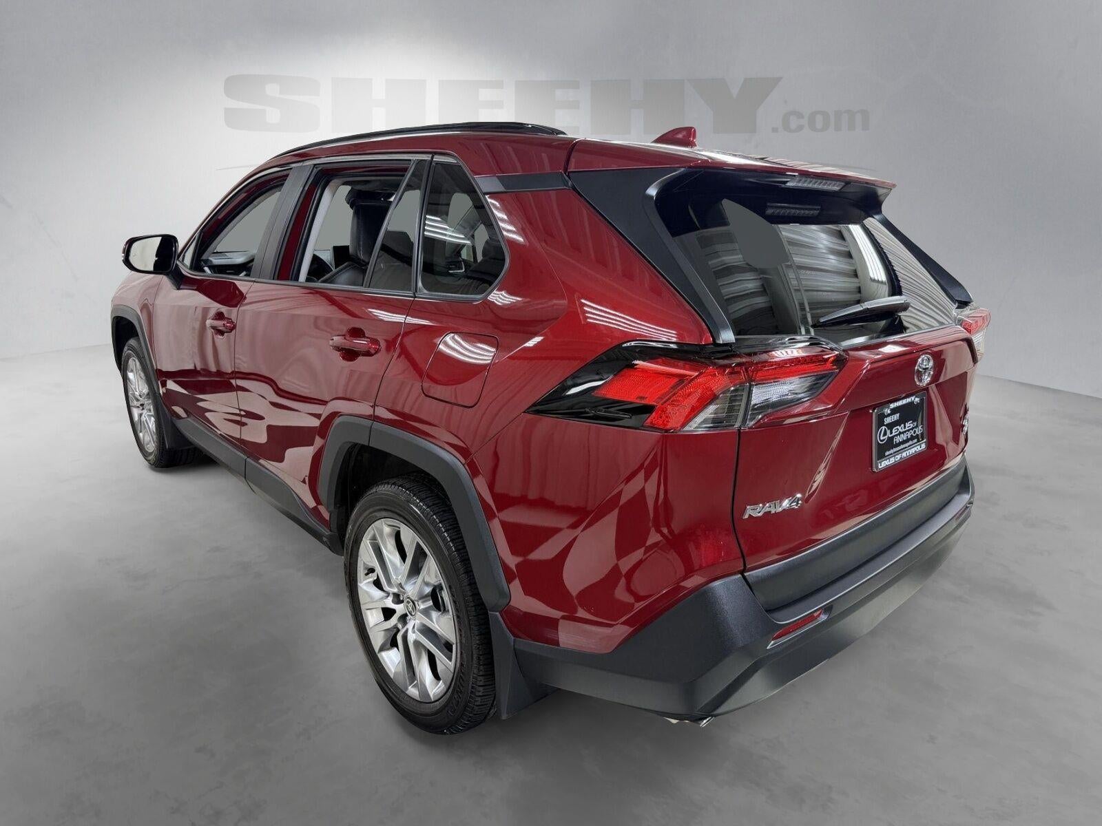 2025 Toyota Rav4 XLE Premium