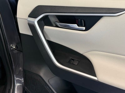 2019 Toyota RAV4 Hybrid XLE