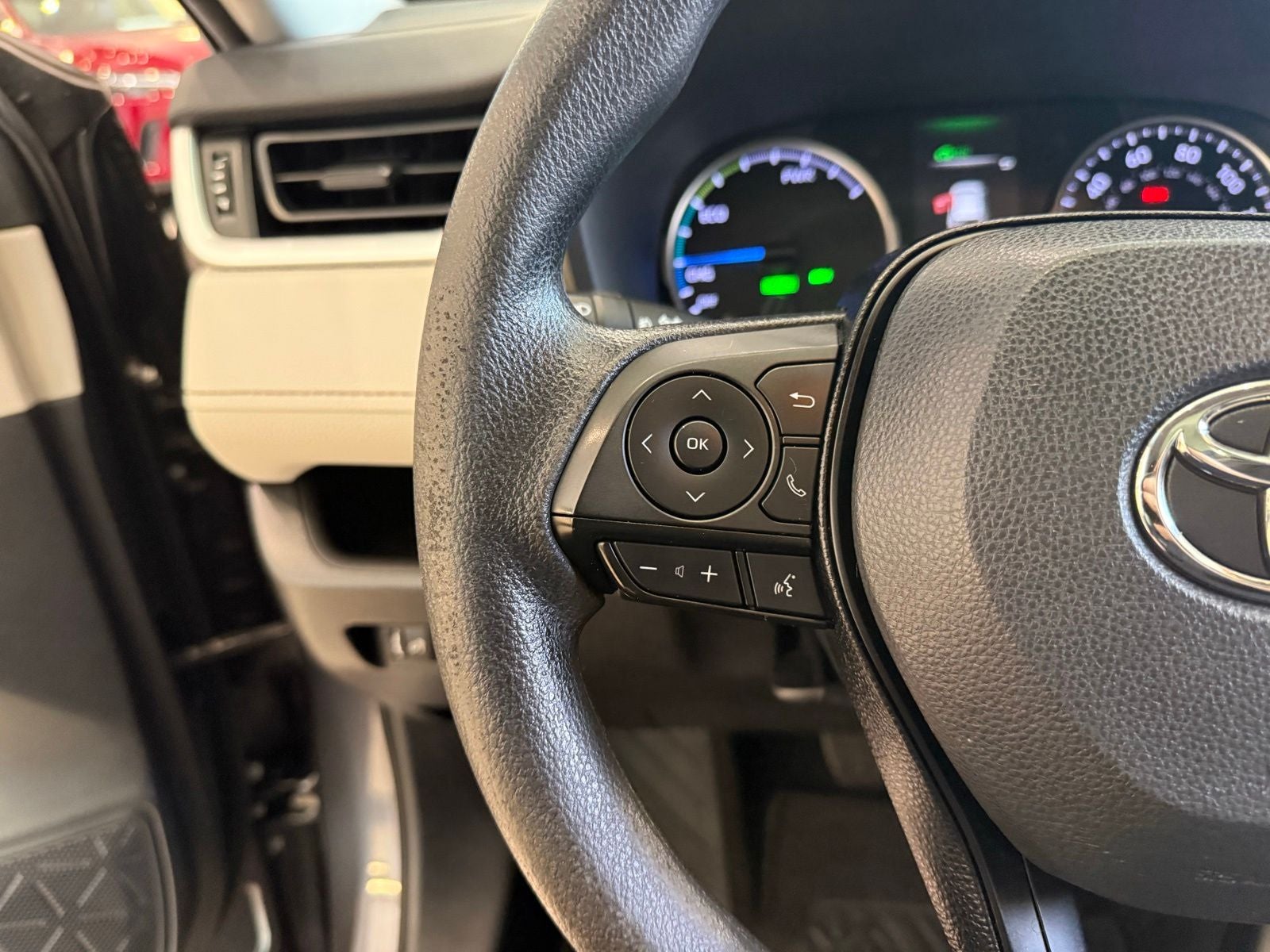 2019 Toyota RAV4 Hybrid XLE