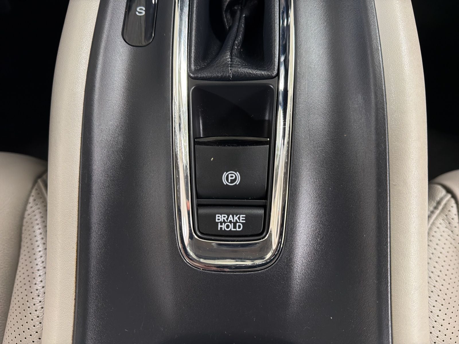 2018 Honda HR-V EX-L w/Navigation
