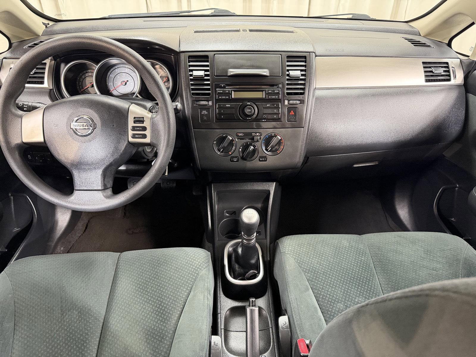 2012 Nissan Versa 1.8 S