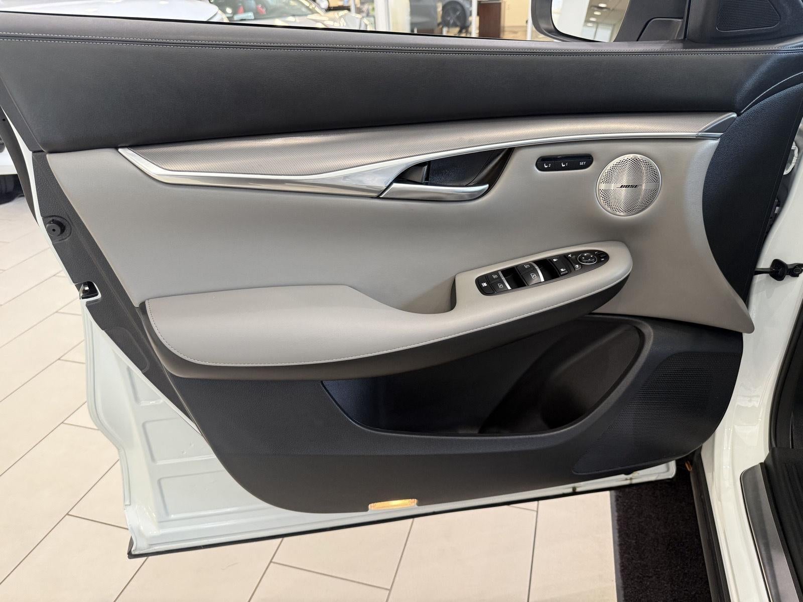 2023 INFINITI Qx50 LUXE