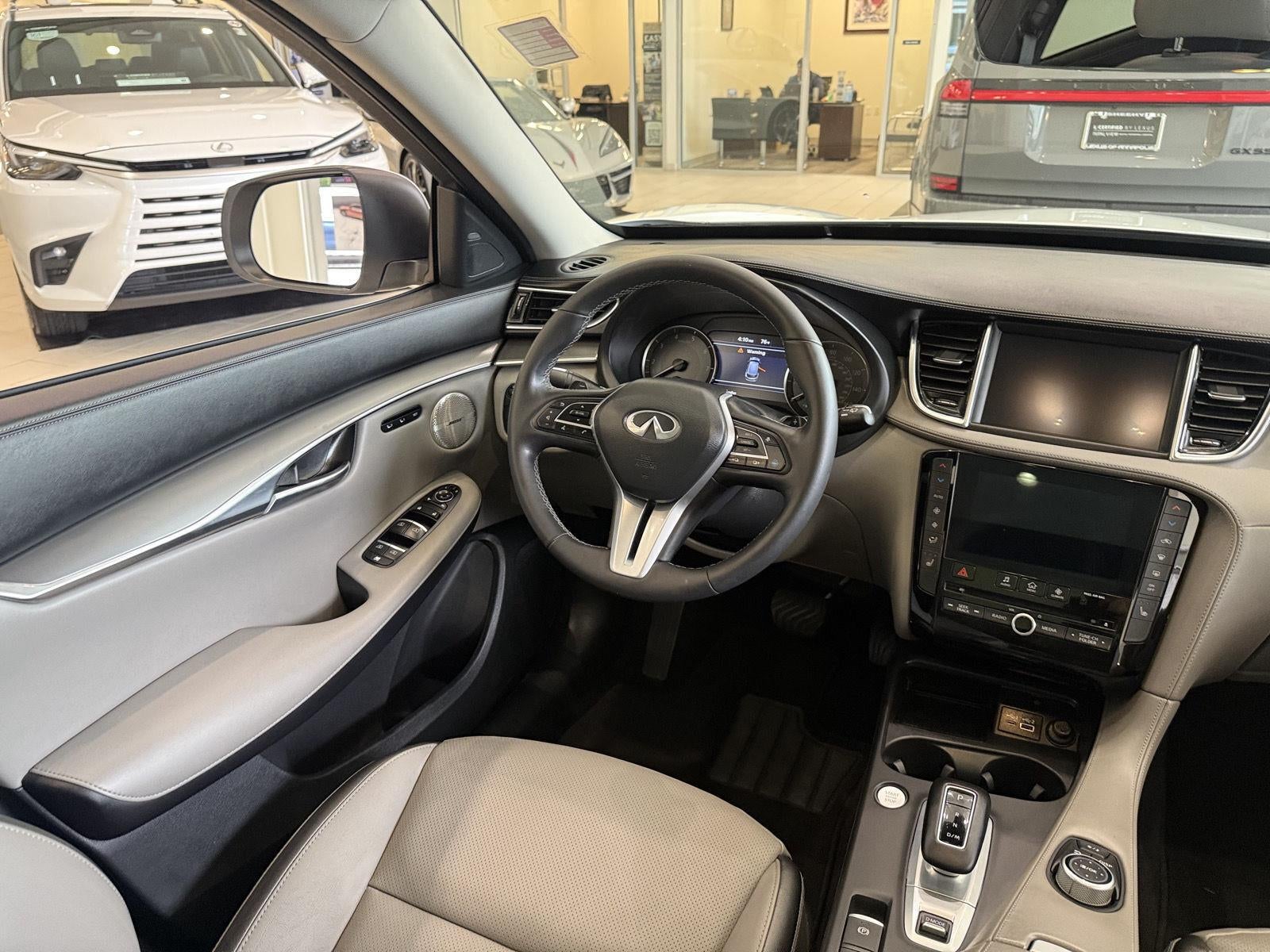 2023 INFINITI Qx50 LUXE