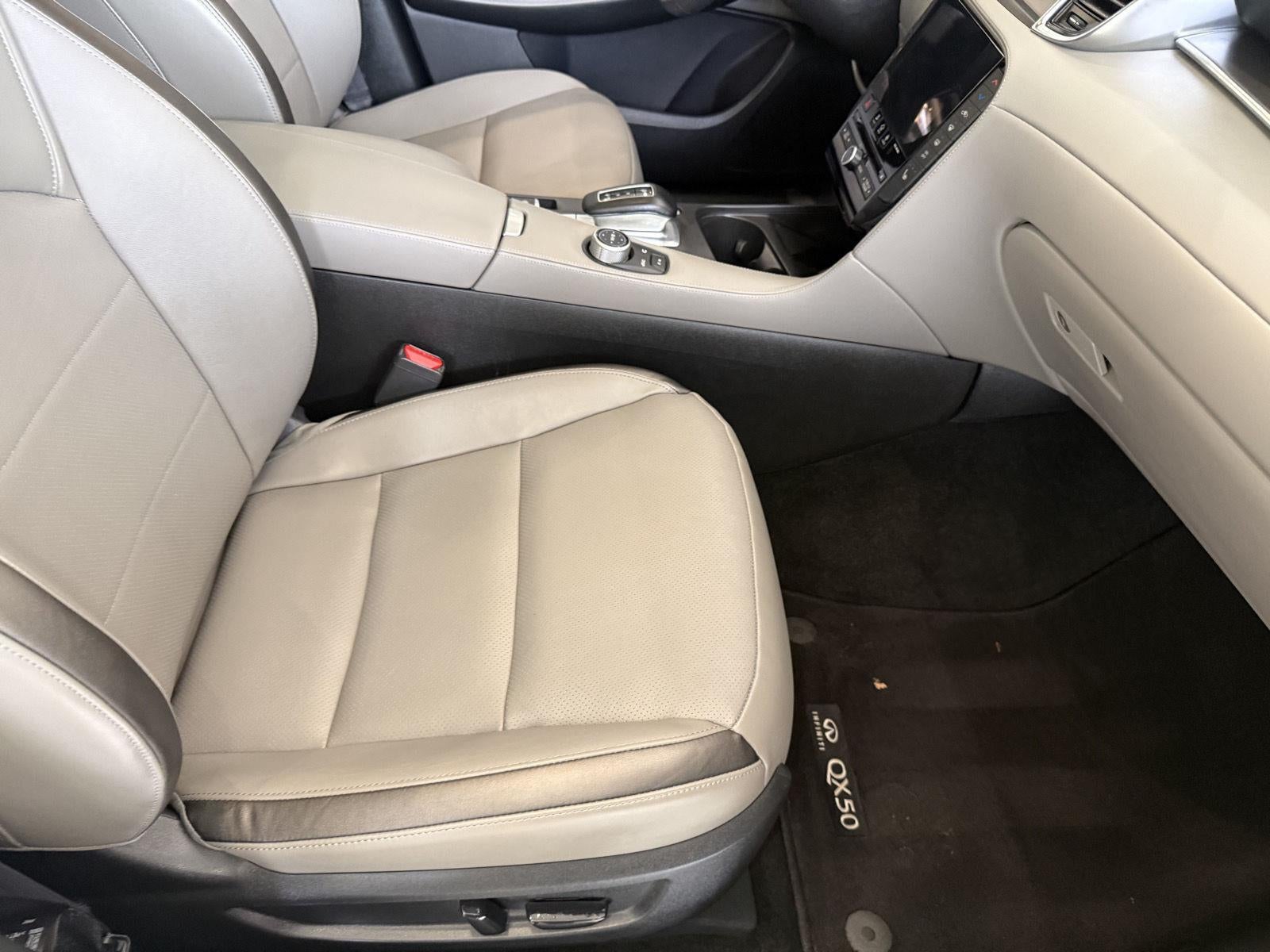 2023 INFINITI Qx50 LUXE