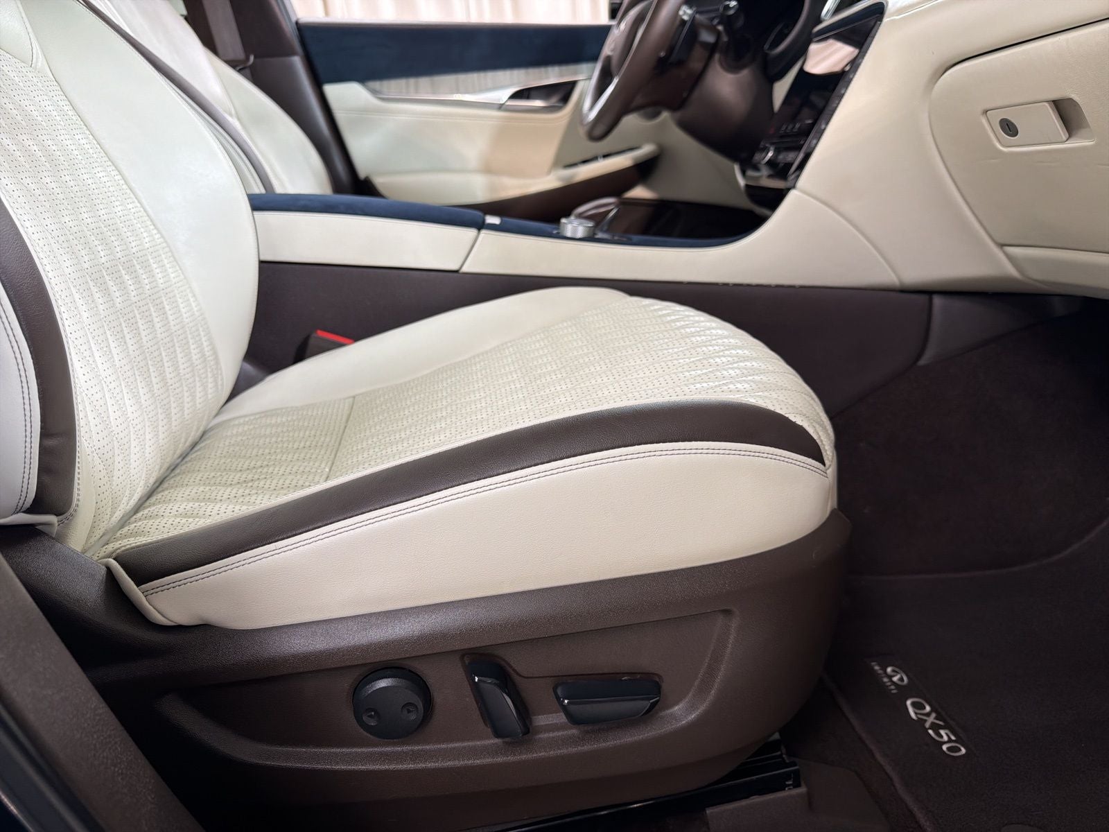 2020 INFINITI QX50 Autograph