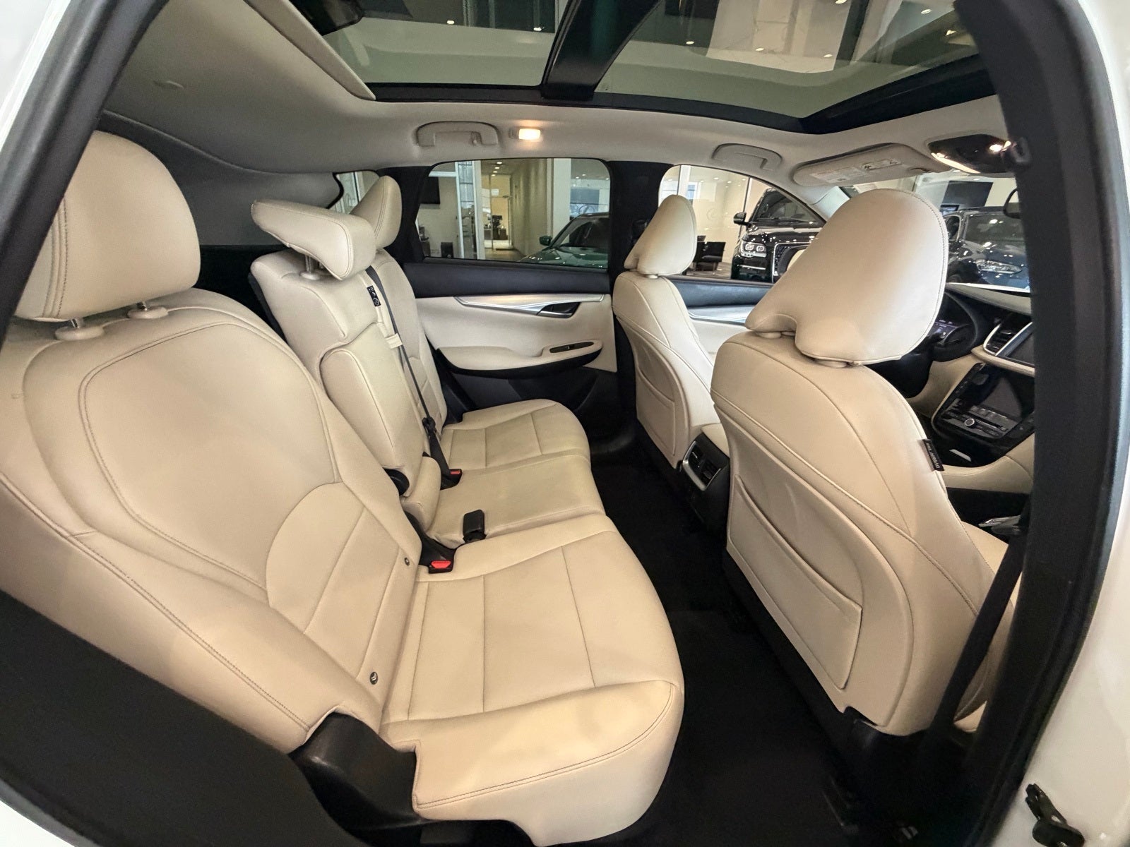 2019 INFINITI QX50 LUXE