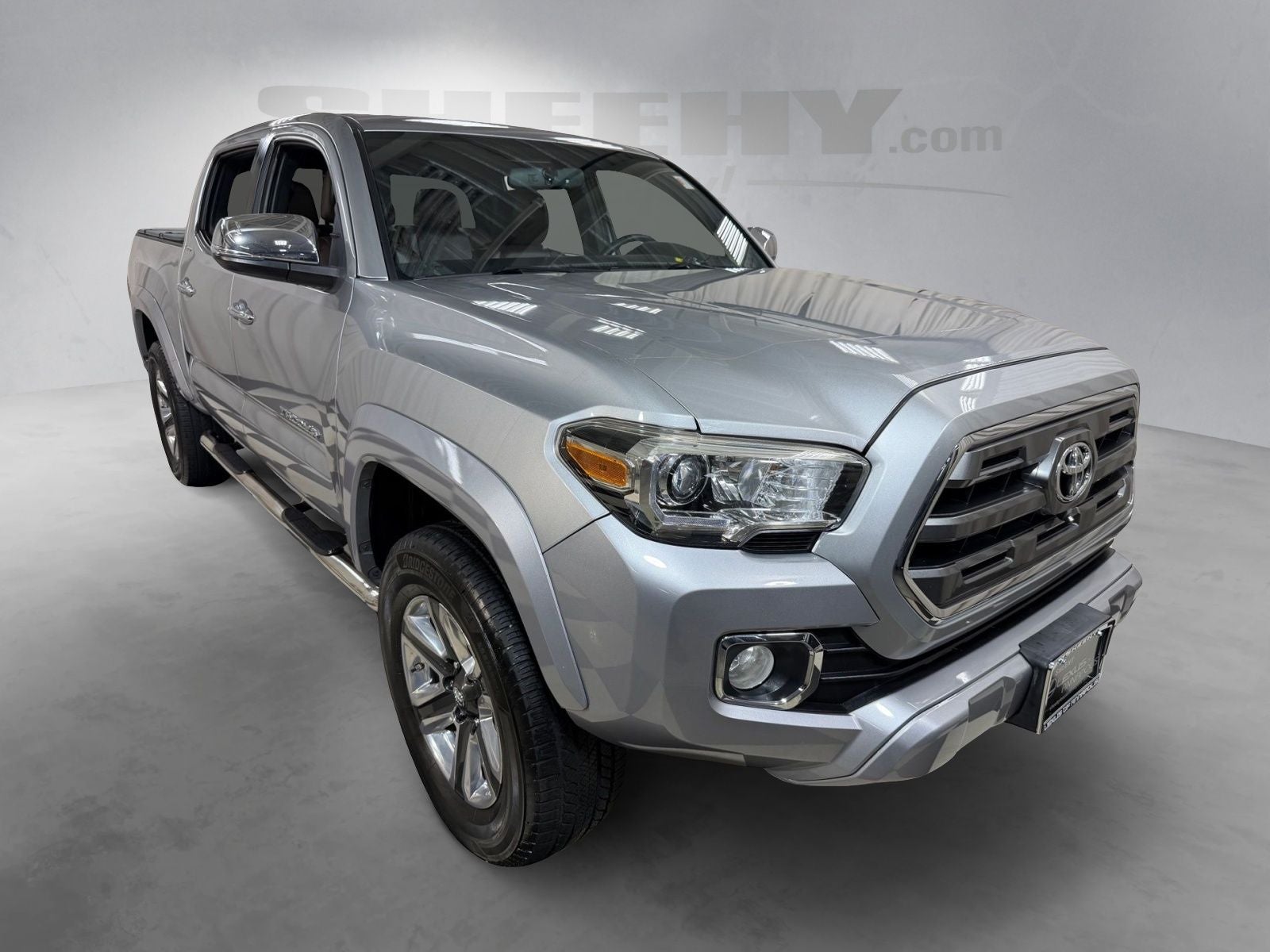2017 Toyota Tacoma Limited V6