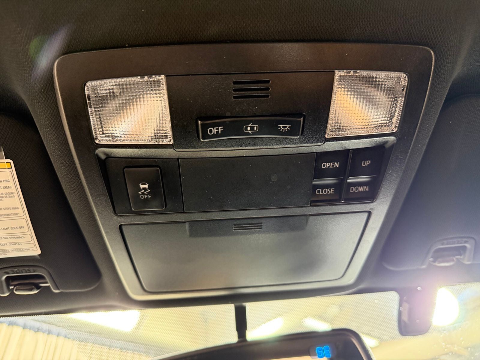 2017 Toyota Tacoma Limited V6