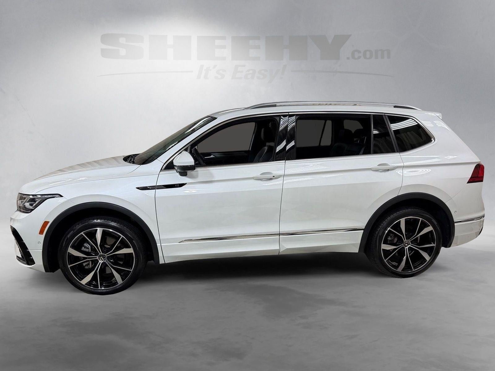 2022 Volkswagen Tiguan SEL R-Line