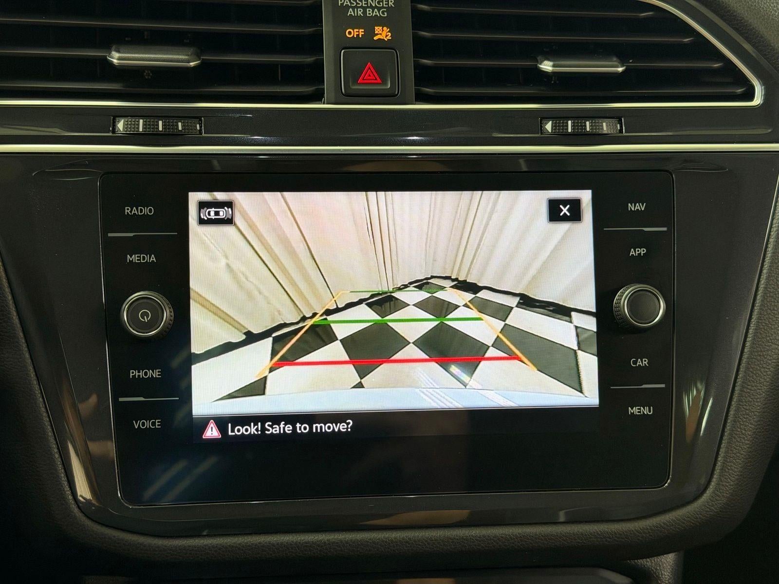 2022 Volkswagen Tiguan SEL R-Line