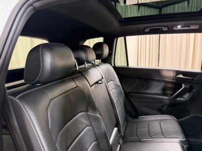 2022 Volkswagen Tiguan SEL R-Line
