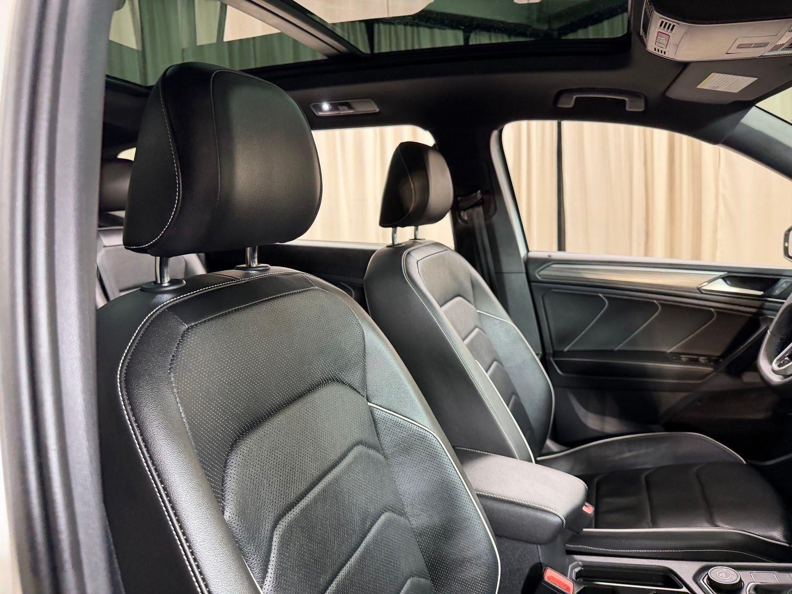 2022 Volkswagen Tiguan SEL R-Line