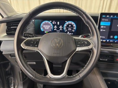 2025 Volkswagen Tiguan 2.0T SE