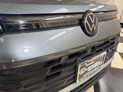 2025 Volkswagen Tiguan 2.0T SE